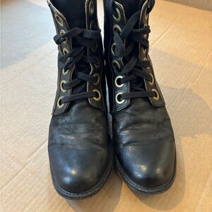 Black Leather Women’s Boots